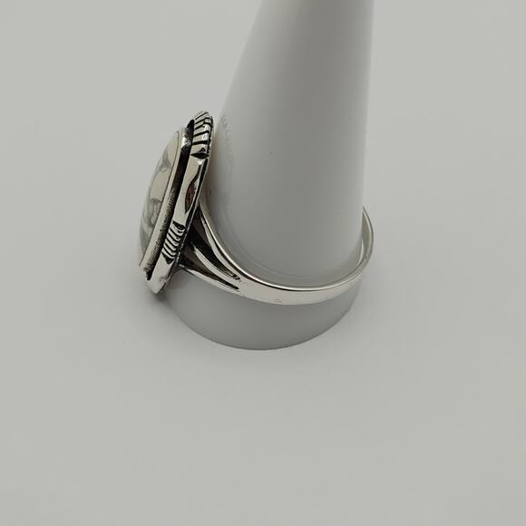White Buffalo Ring in Sterling Silver sz 13 - Picture 3 of 6